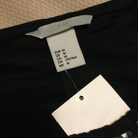 NWT H&M Black Lace Topped Crew Neck Cap SleeveTop - Picture 8 of 14
